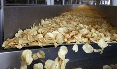 potato chips making